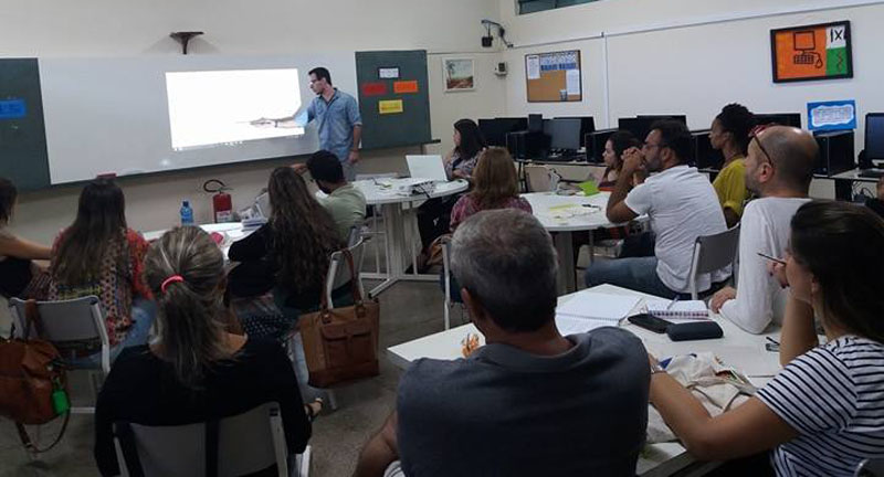 Programa de Educação Continuada dos Profissionais da Escola