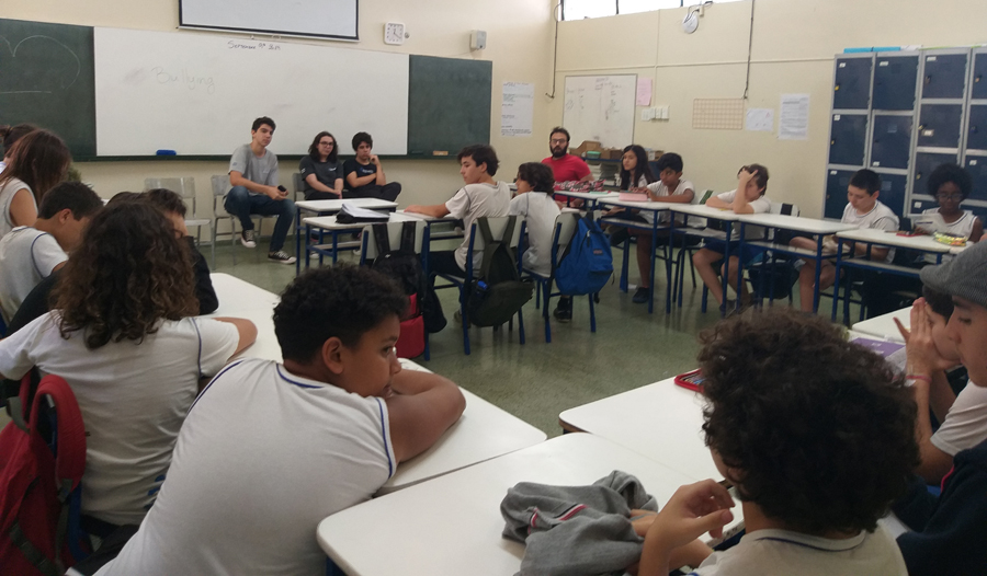 (Re)Age! Não ao Bullying!